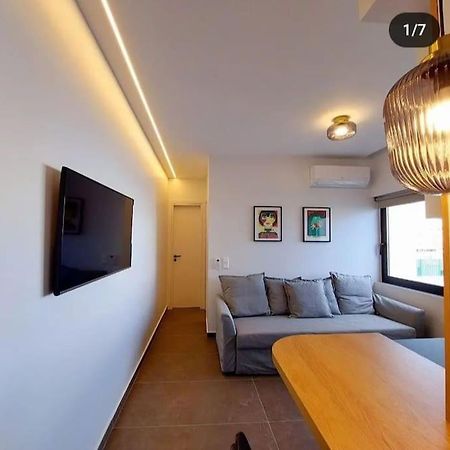 Bluemotion - 4Portcenterαpartment Apartment Piraeus Bagian luar foto
