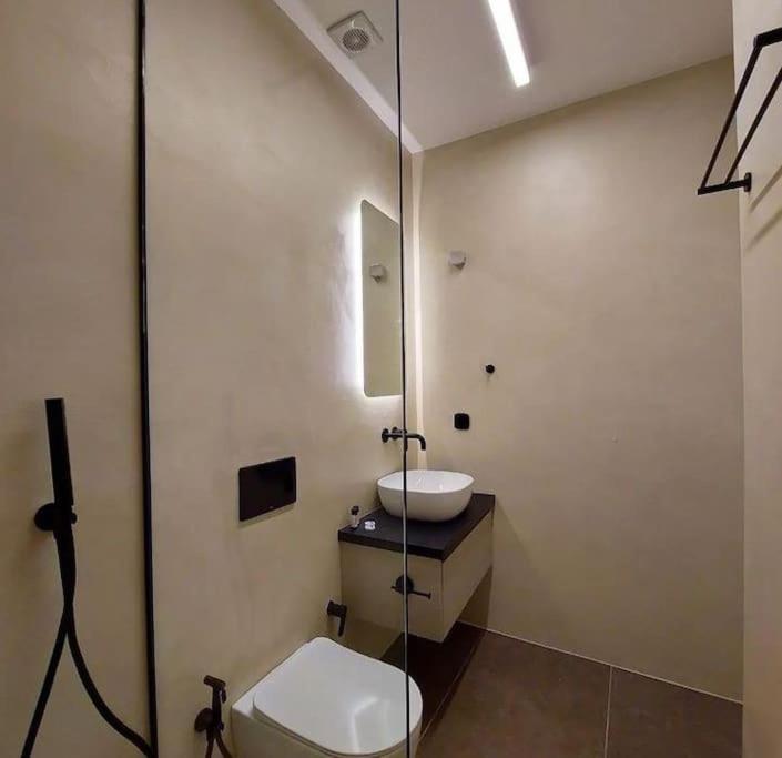 Bluemotion - 4Portcenterαpartment Apartment Piraeus Bagian luar foto